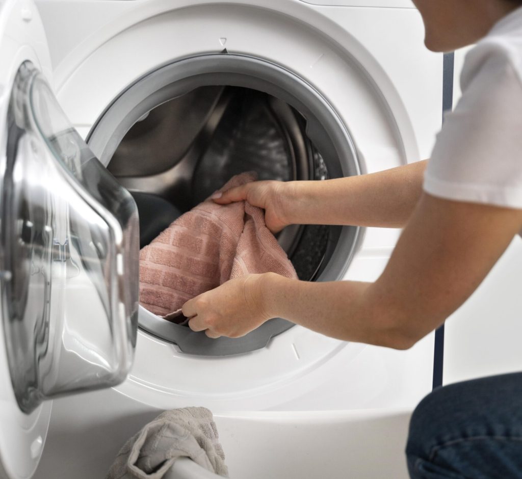 washer and dry laundromat